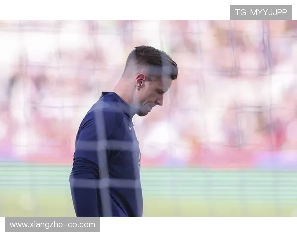 巴萨内部矛盾激化：战术溃败暴露体系深层危机，豪门为何难回巅峰？