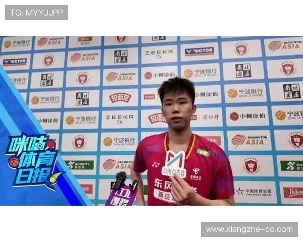 翁泓阳训练完直接拎着爱马仕去接娃？